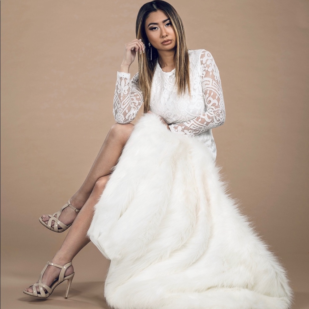 MEDINDIE DRESS - WHITE